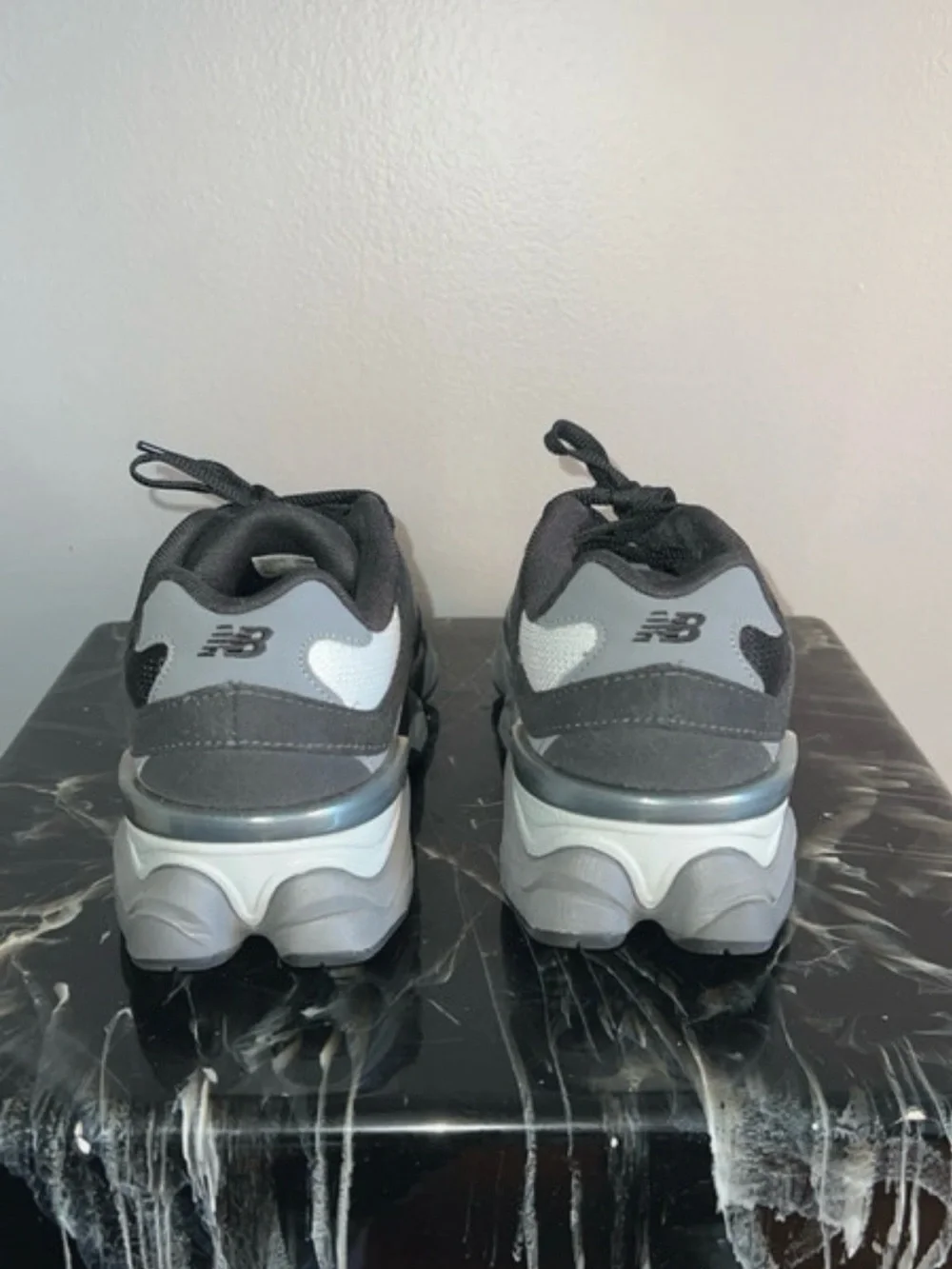 Women New Balance Gray and White Sneakers